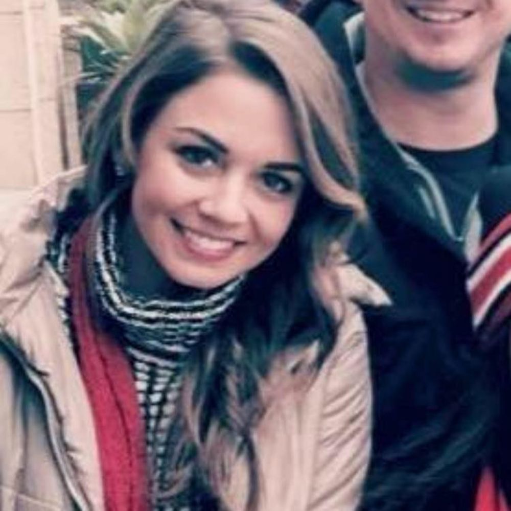 Meet your Posher, Deandra